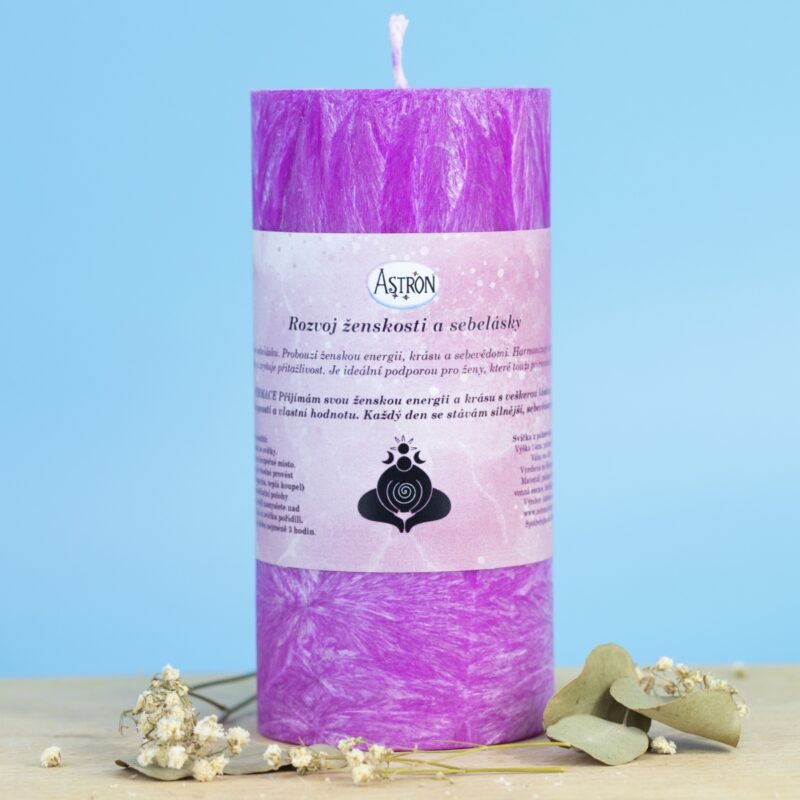 ženskost_sebelaska_svicka_astron