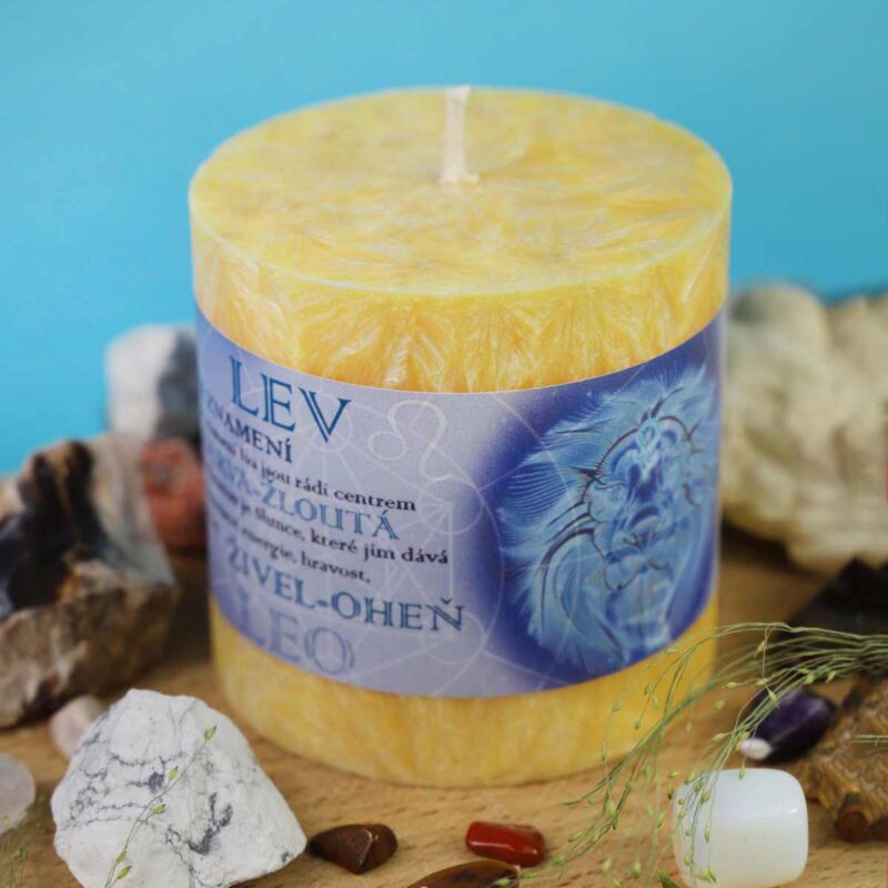 lev_zverokruhova_svicka